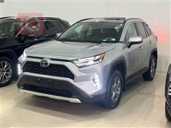 تۆیۆتا ڕاڤ 4